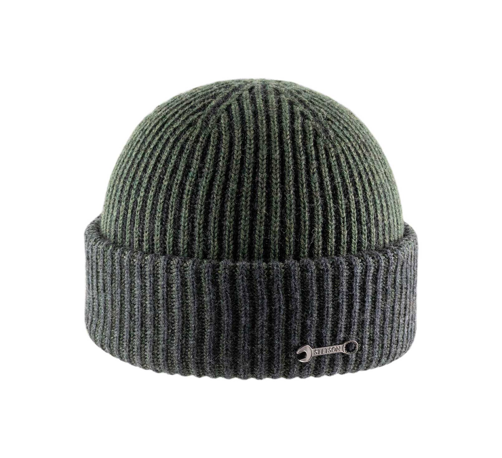 Bonnet à revers