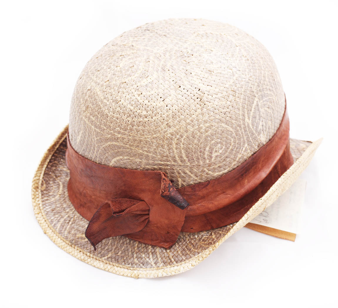 chapeau chic Joyaux chapeau chic Joyaux