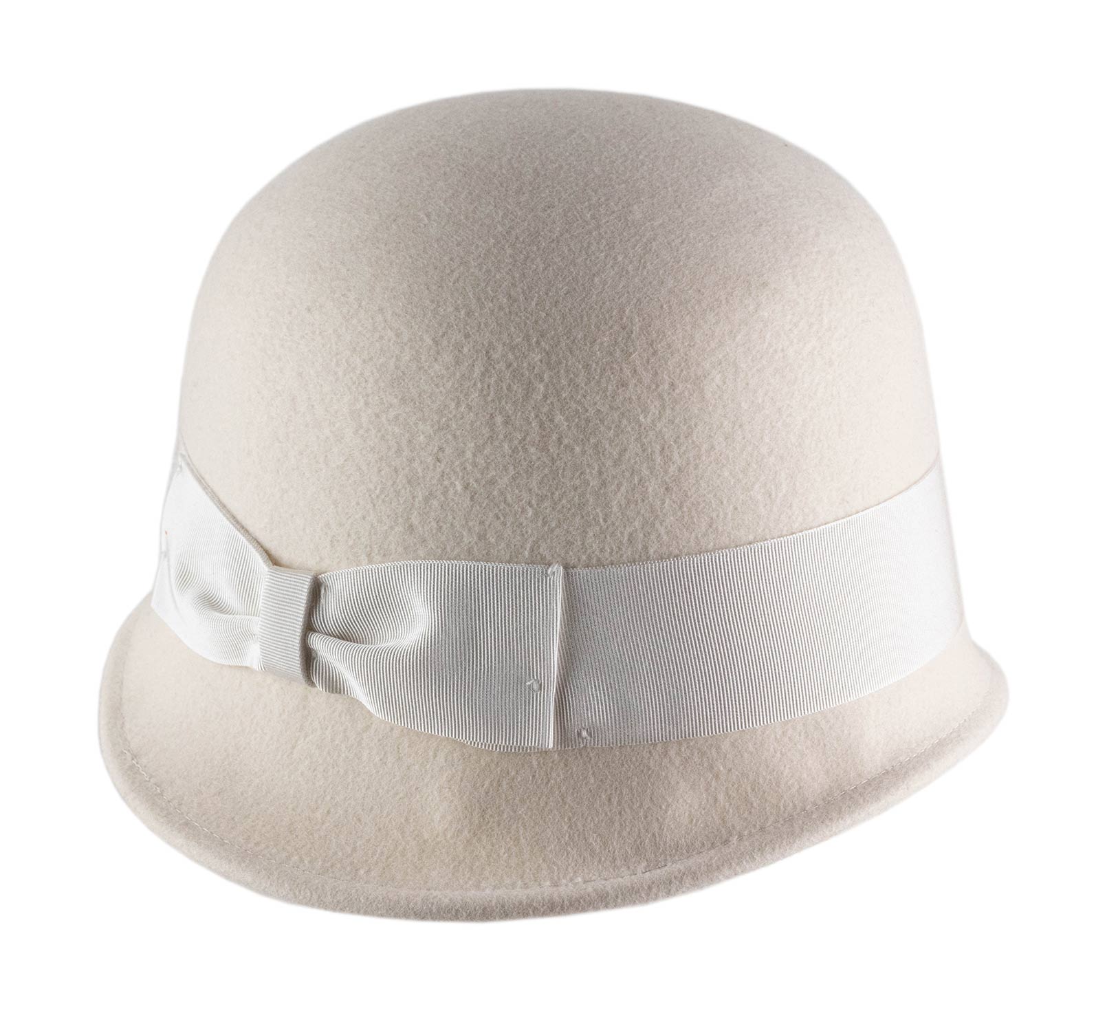 Petit chapeau cloche