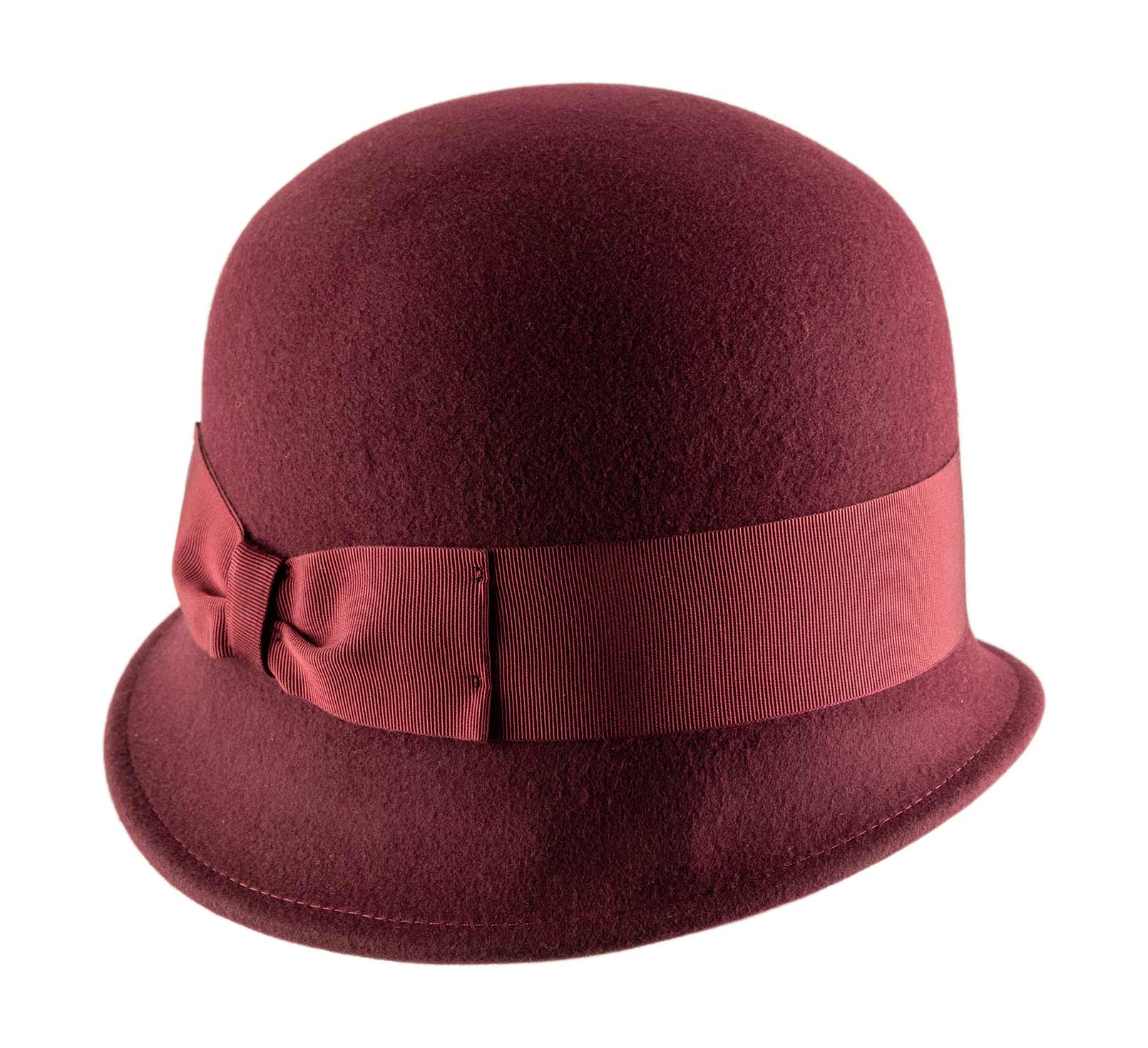Petit chapeau cloche