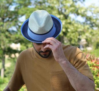 Chapeau player Verona